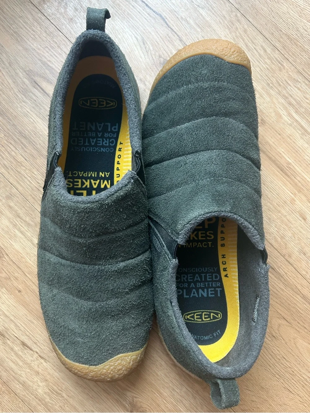 Keen Howser Harvest Suede Slip-On Mocs Shoes Gray Black Sz 13 Upcycled Leather